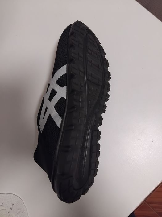 Sapatilhas Asics novas n°44  "negociável"