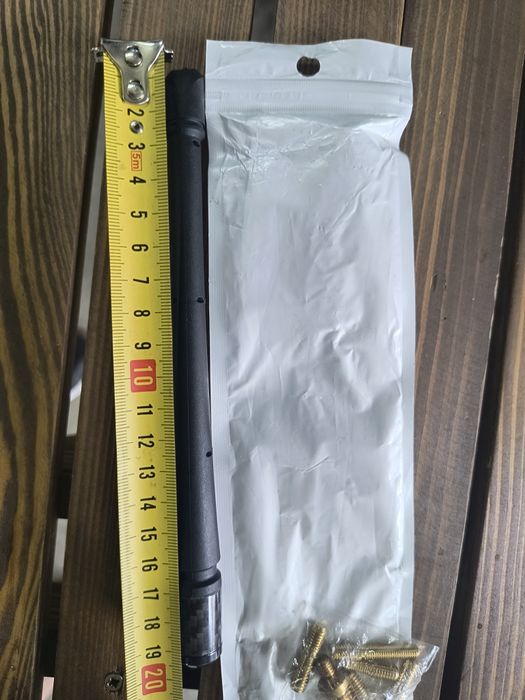 Антена автомобільна 20см