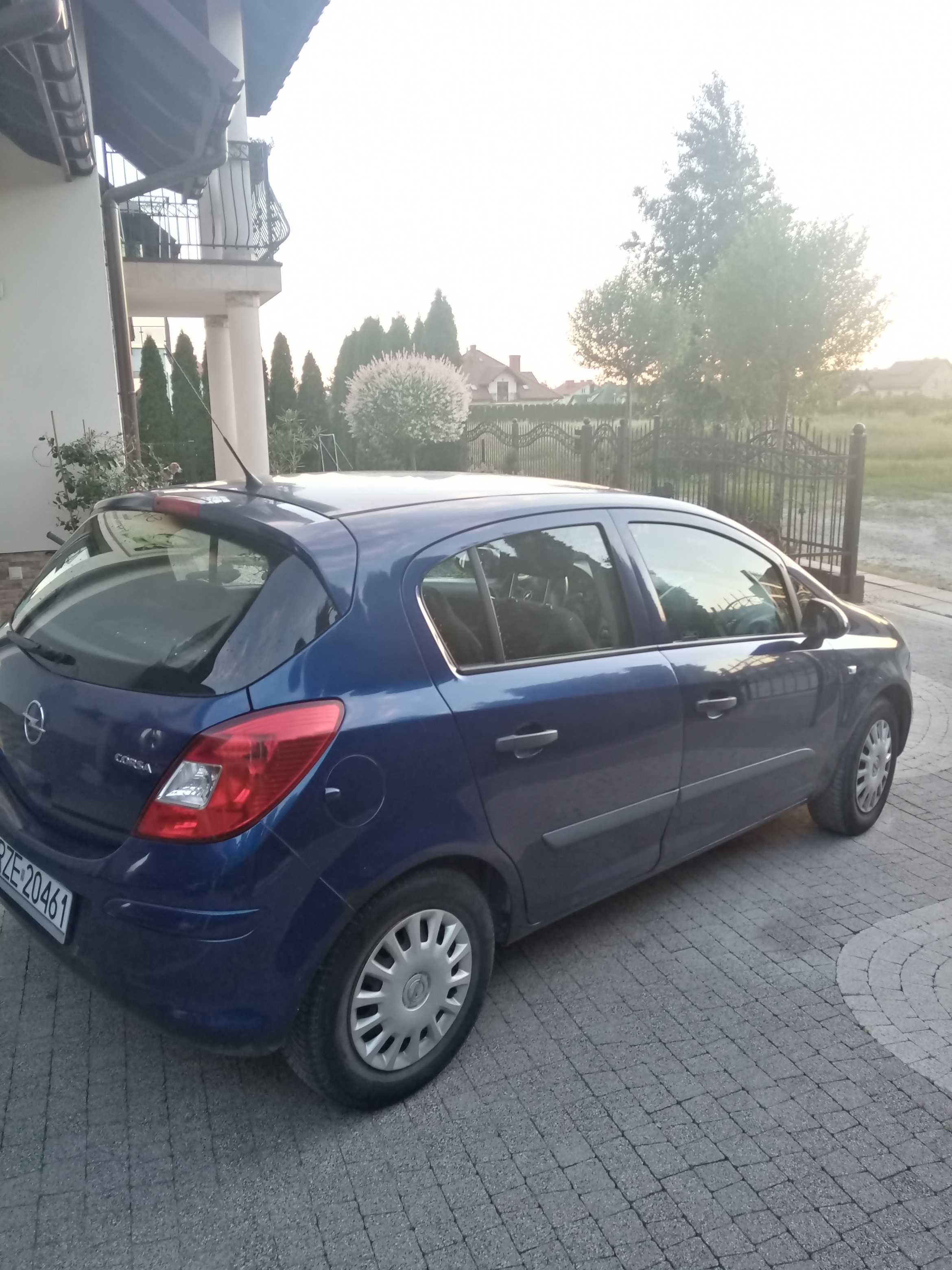 Opel corsa d 1.0 benzyna