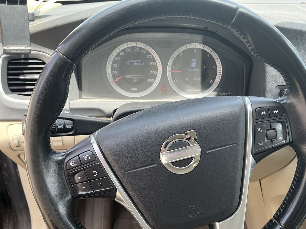 Volvo v60 d3 diesel automat