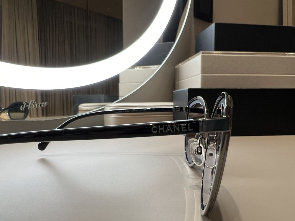 Okulary CHANEL (certyfikat, paragon, etui, pudełko)