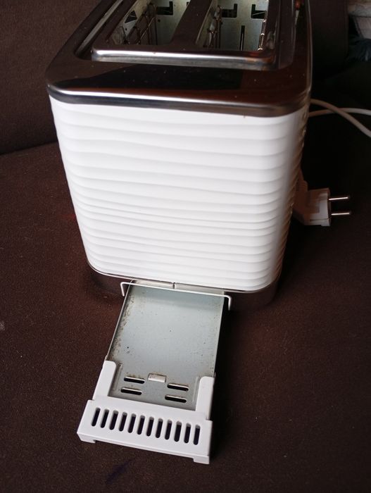 Тостер Russell Hobbs