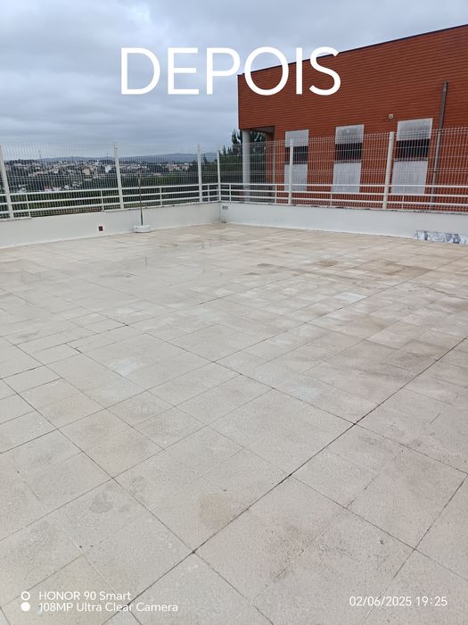 Serviços e reparações ao domicílio