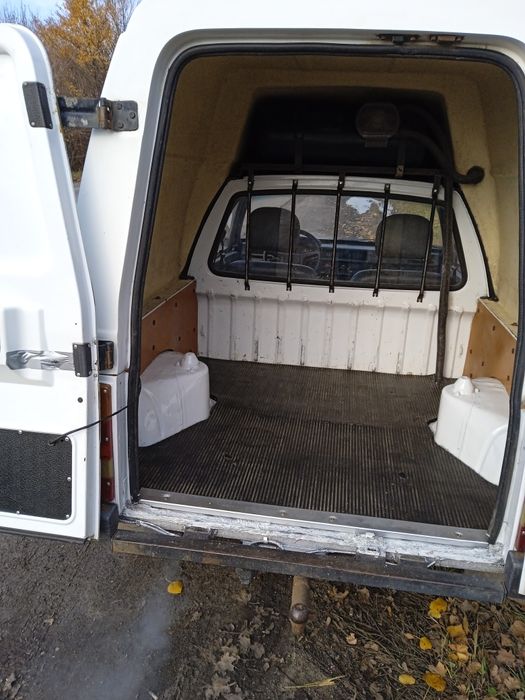 Таврія пікап 1.3 газ бензин