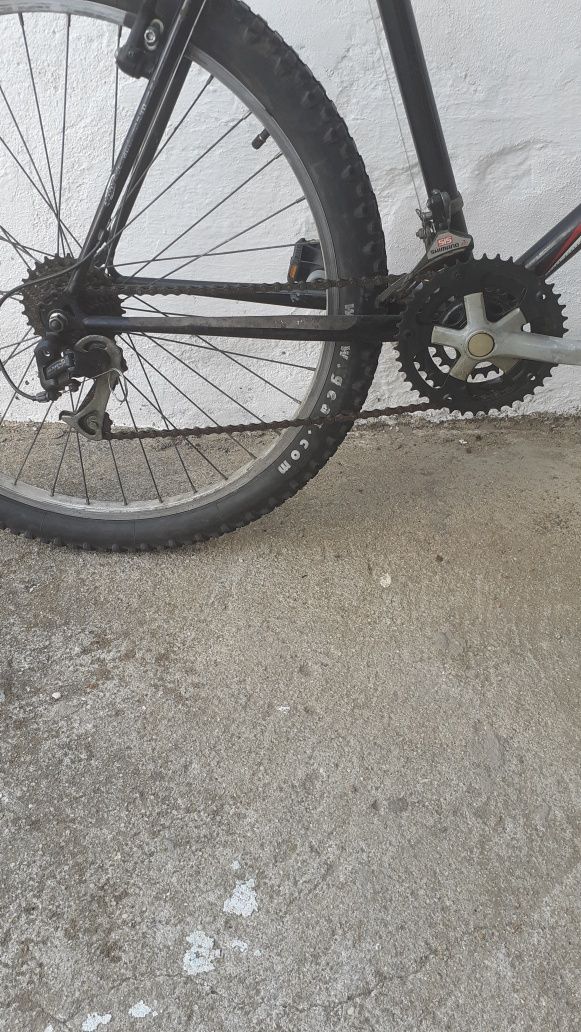 Bicicleta desporto : PREÇO: 95,00€