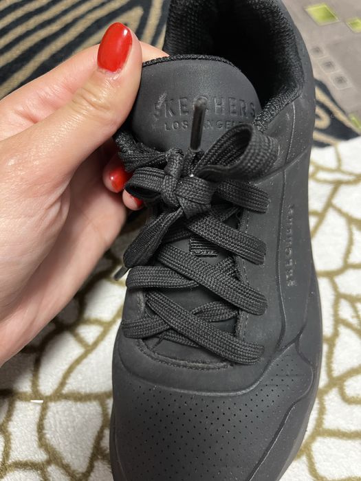 Кросівки хлопчачі  38 розмір