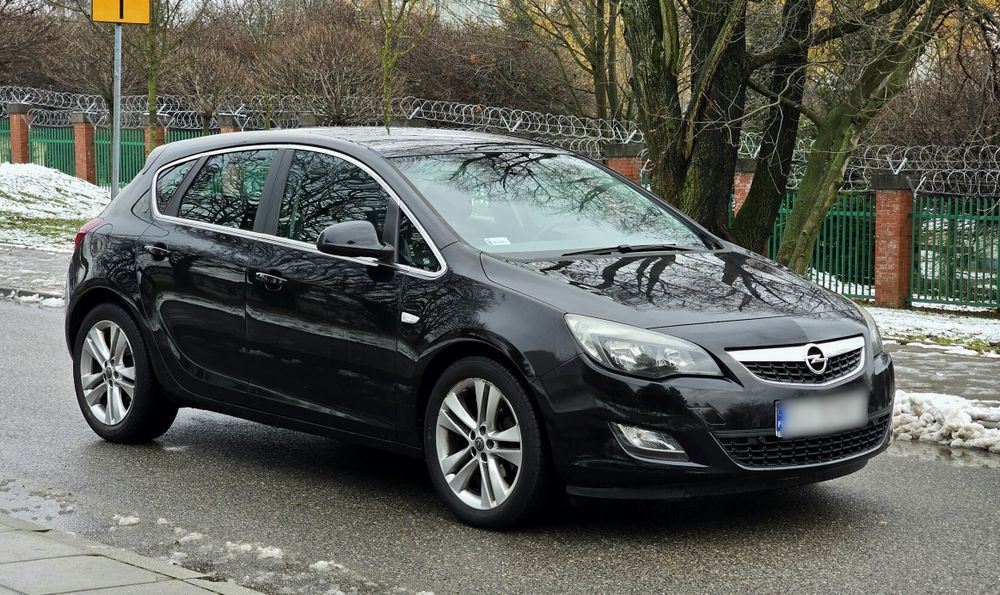 Opel Astra J 1.4 Turbo 140KM~Navi~Pakiet Winter~Bez Rdzy~Alufelgi~