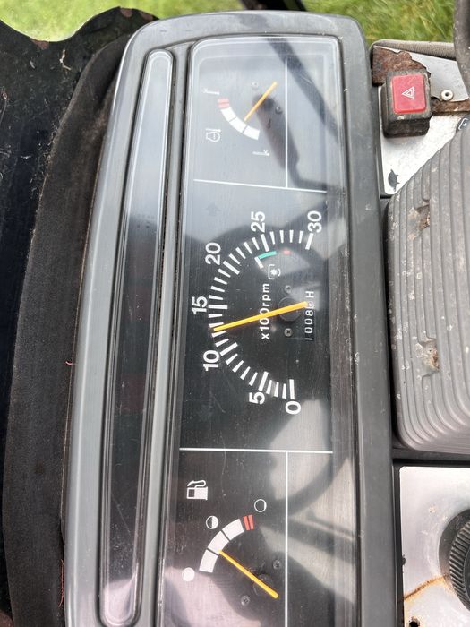 Traktorek  4x4 traktor ciagniczek ogrodniczy sadowniczy z osprzetem