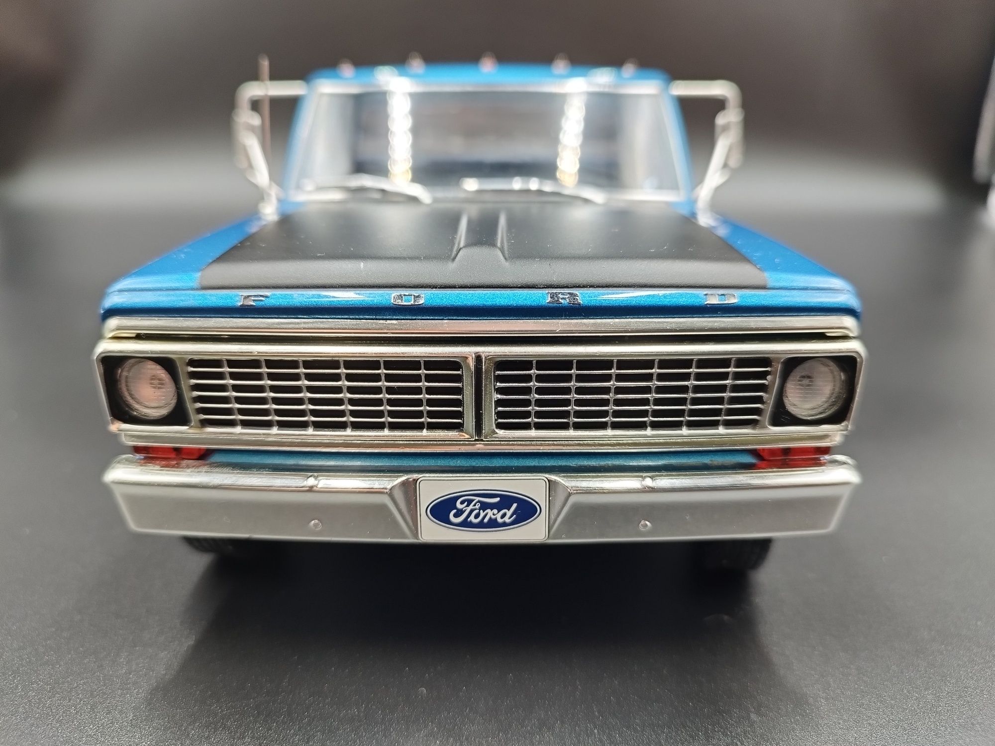 1:18 ACME Wheels Die Cast RARE limit 120 sztuk 1970 Ford F-350 Ramp