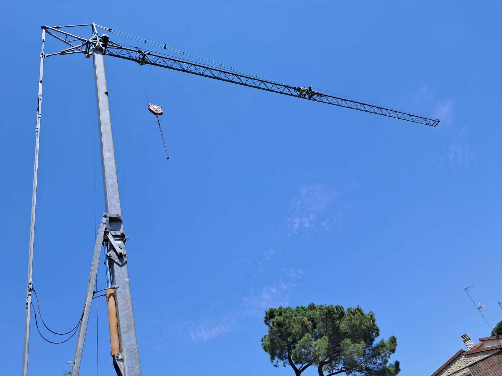 Grua automontante 18*25
