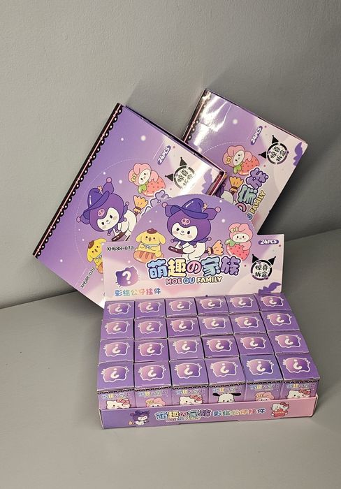 Brelok Sanrio postacie : Kuromi,cinamonroll,pompompurin itp 24szt 100%