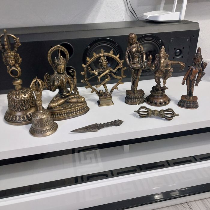 Figurki z  mosiądzu hinduskie + Shiva Nadi z brązu +Rzeżba Matka boska