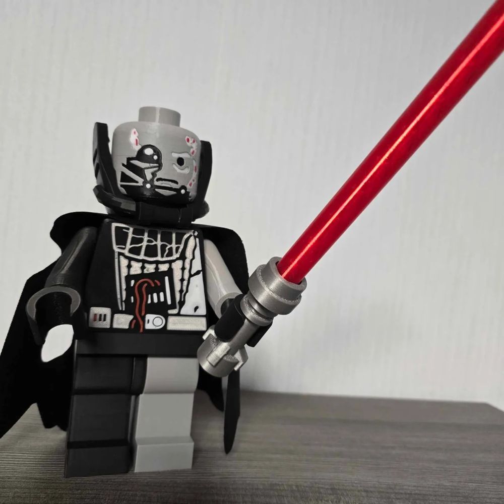 Figurka Darth Vader Zniszczony LEGO XL