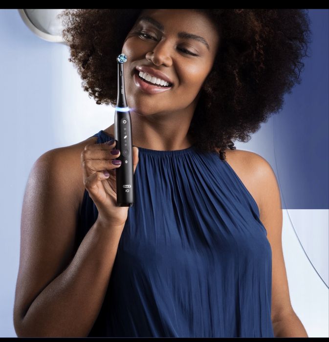 Oral-B iO 5 Black & White, 2 x Szczoteczka elektryczna czarna i biała