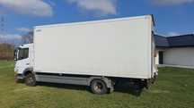 Zabudowa kontener mercedes atego 818 winda 610x250x250 cm pakamera