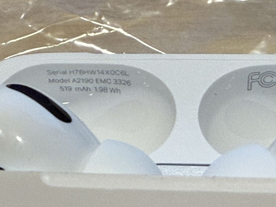 Airpods Pro 1 lightning новые