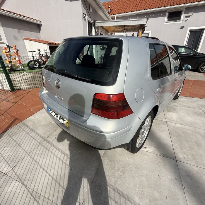 Golf 4 16 SR - Excelente Estado