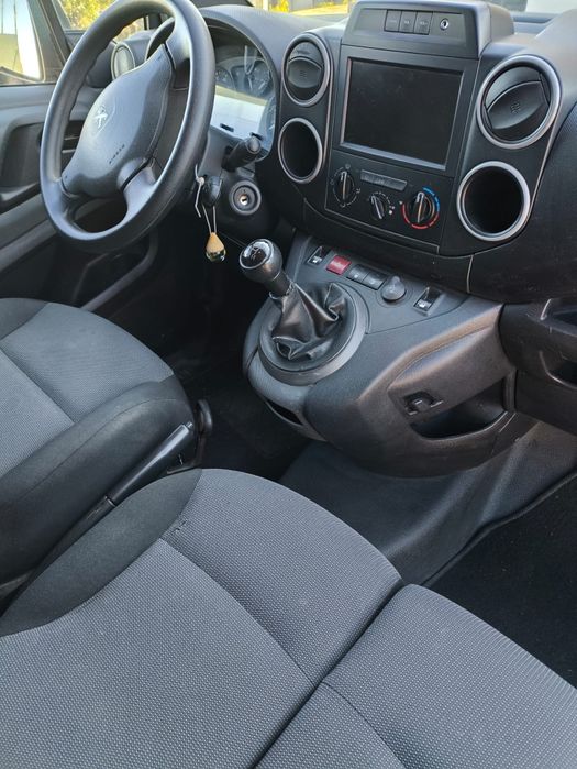 PEUGEOT Partner L2 H2 LONGA 3Lugares