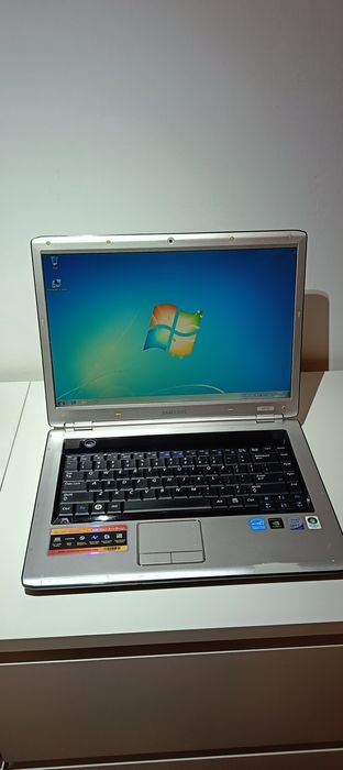 Laptop Samsung R510 15,4' Windows 7 Wi-Fi Bluetooth HDMI