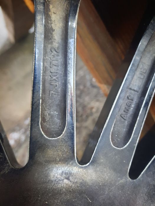 Диски 112 5 р 17 з зимньою резиною.