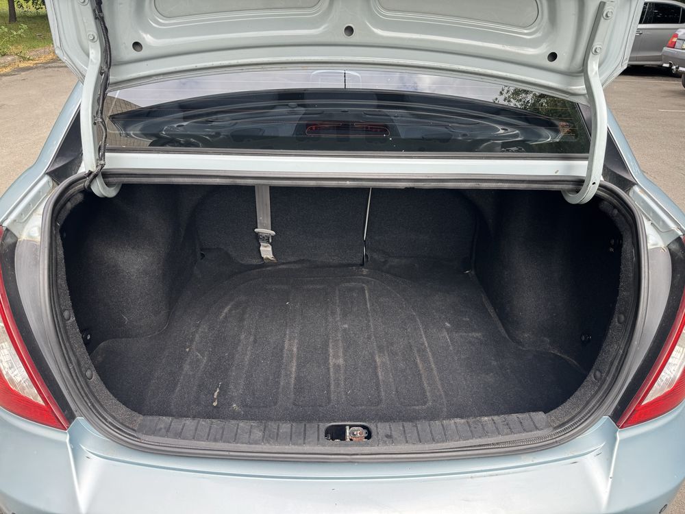 Hyundai Accent 1.6 автомат не фарбований