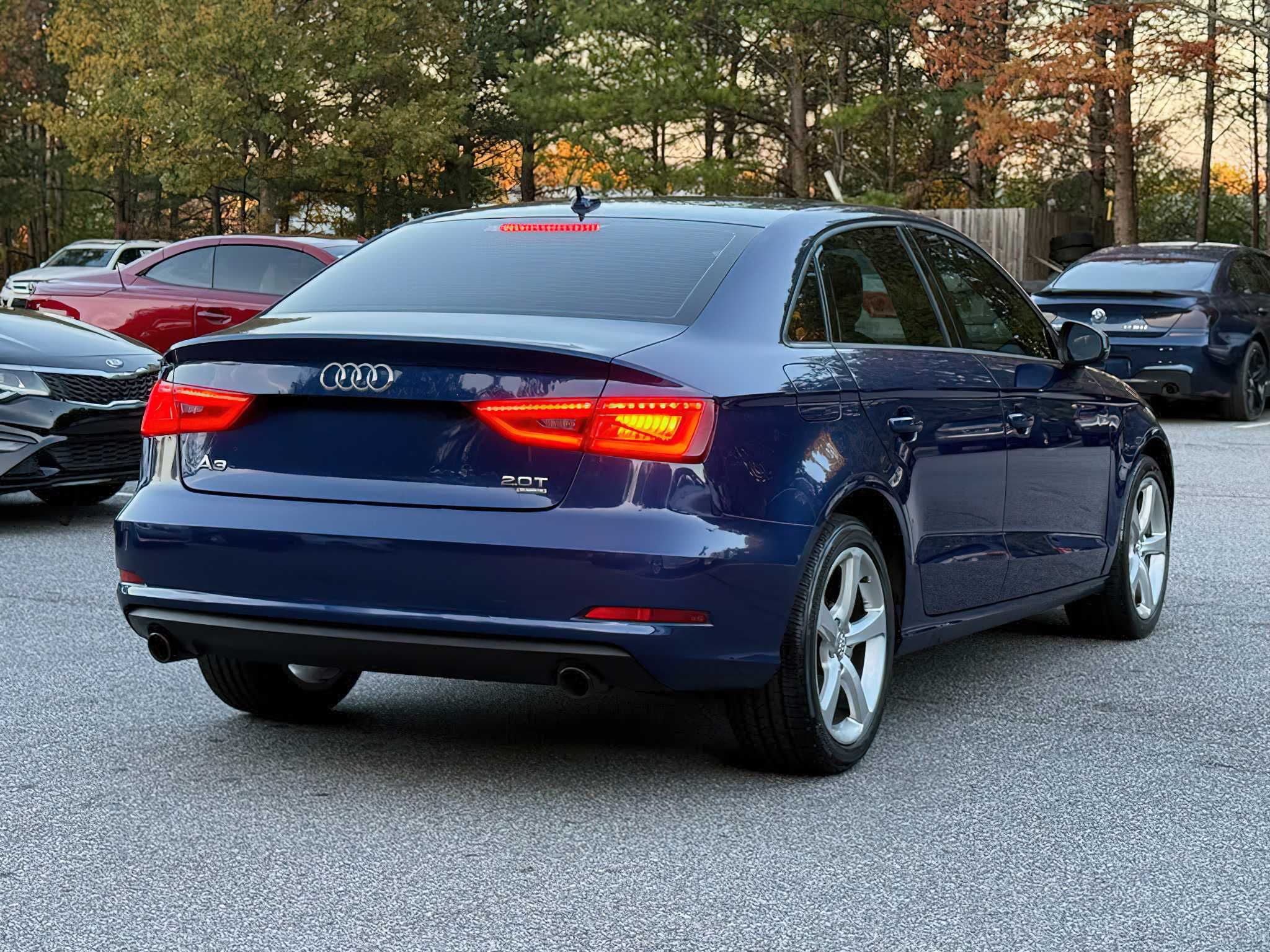 Audi A3      2015
