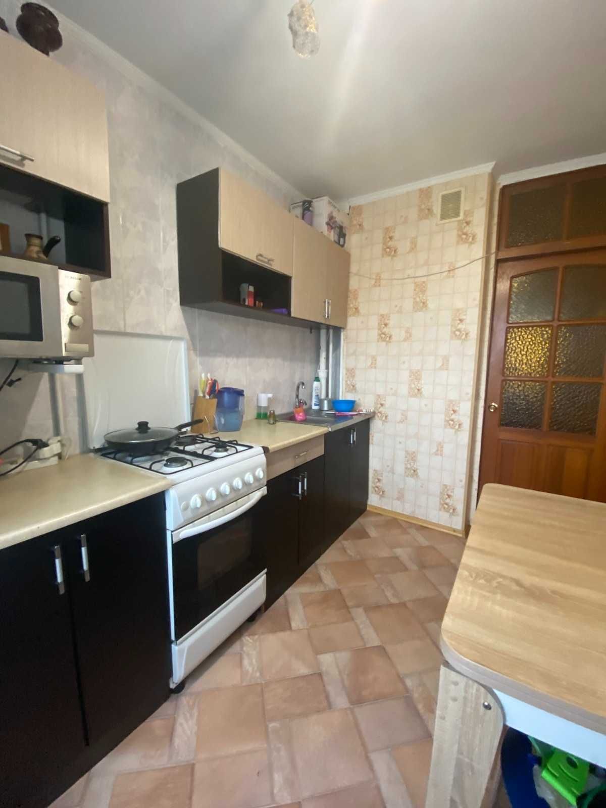 Сдам отдыхающим 3 комнатную квартиру с удобствами на Мира