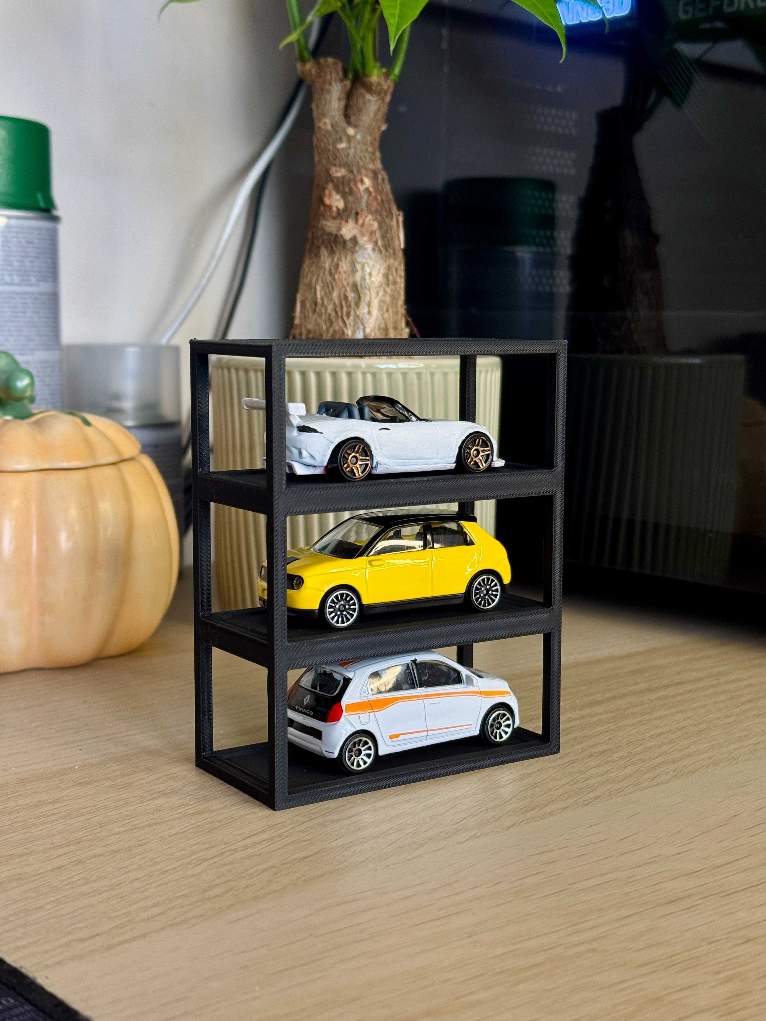 Stojak/ekspozytor na 3 samochodziki typu Hot Wheels