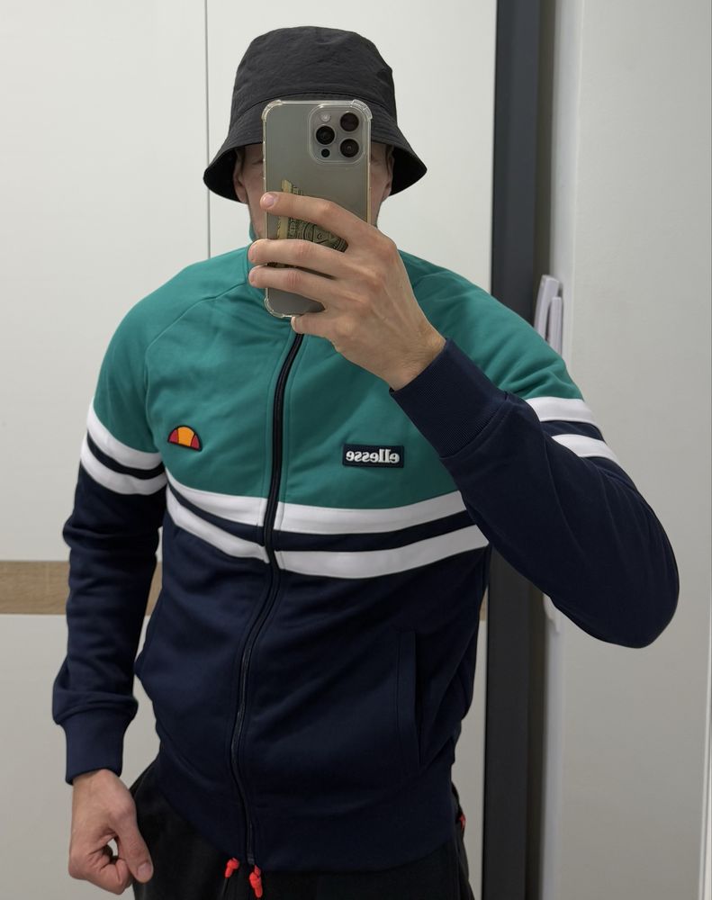 Олімпійка Ellesse