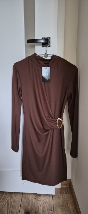 Sukienka prazek czekolada