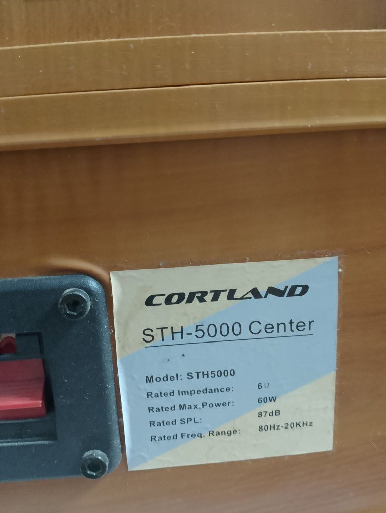 Продам DVD и колонки  Cortland  STH-5000