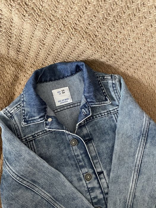 блакитна джинсовка на хлопчика 3/4 роки