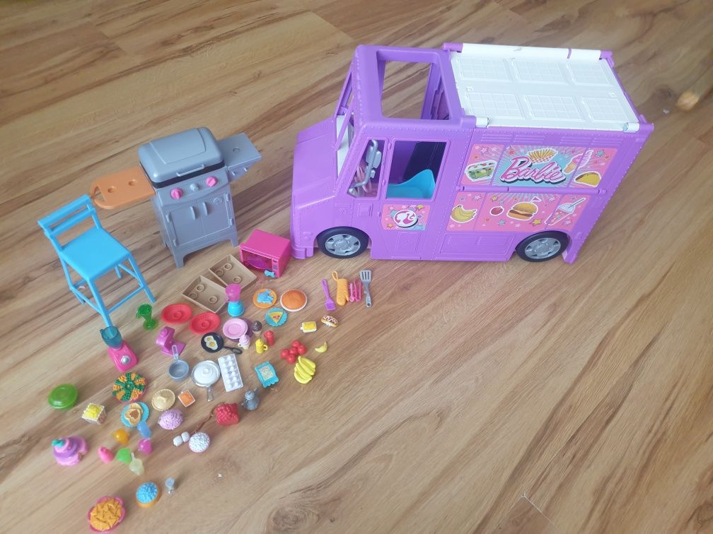 BARBIE Food truck