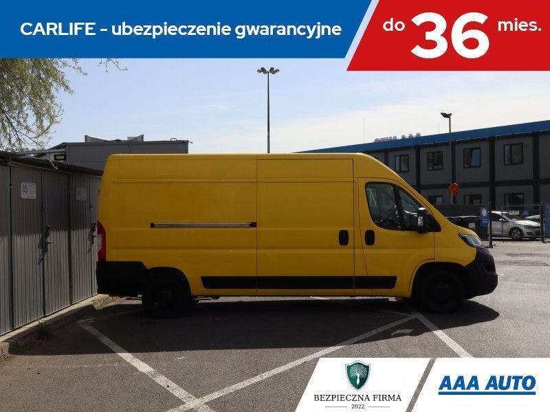 Peugeot boxer  2.0 BlueHDi, L3H2, 1250kg/13m3, VAT 23%, 3 Miejsca, 4 EU palet