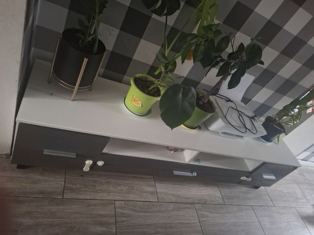 Mebloscianka kolor biało grafitowy