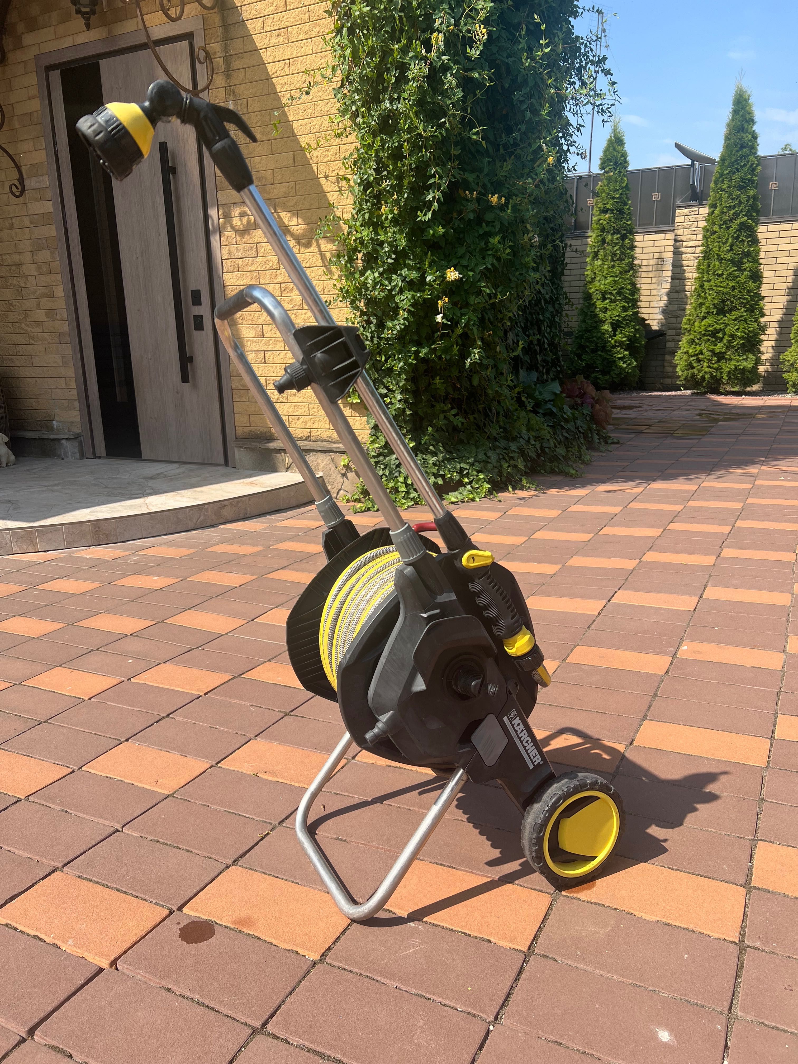 Садовый шланг Karcher 20м на тележке с штангой для полива