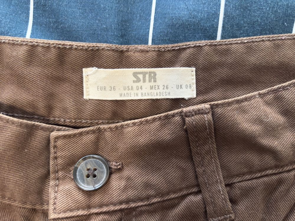 Calças de ganga cargo, tamanho 36, stradivarius