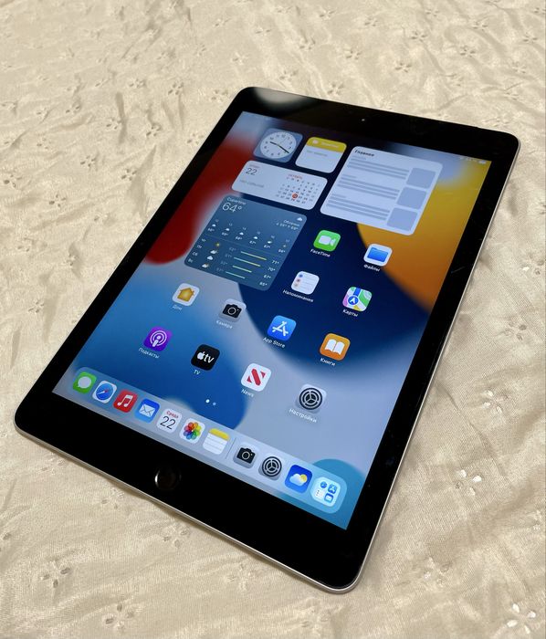 Продам iPad 6 32gb с симкартой