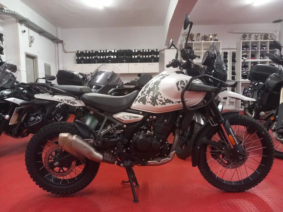 Royal Enfield Himalayan 450 2024