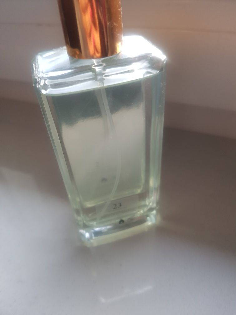 Woda perfumowana damska Francuskie Perfumy poj 100 ml nr 23
