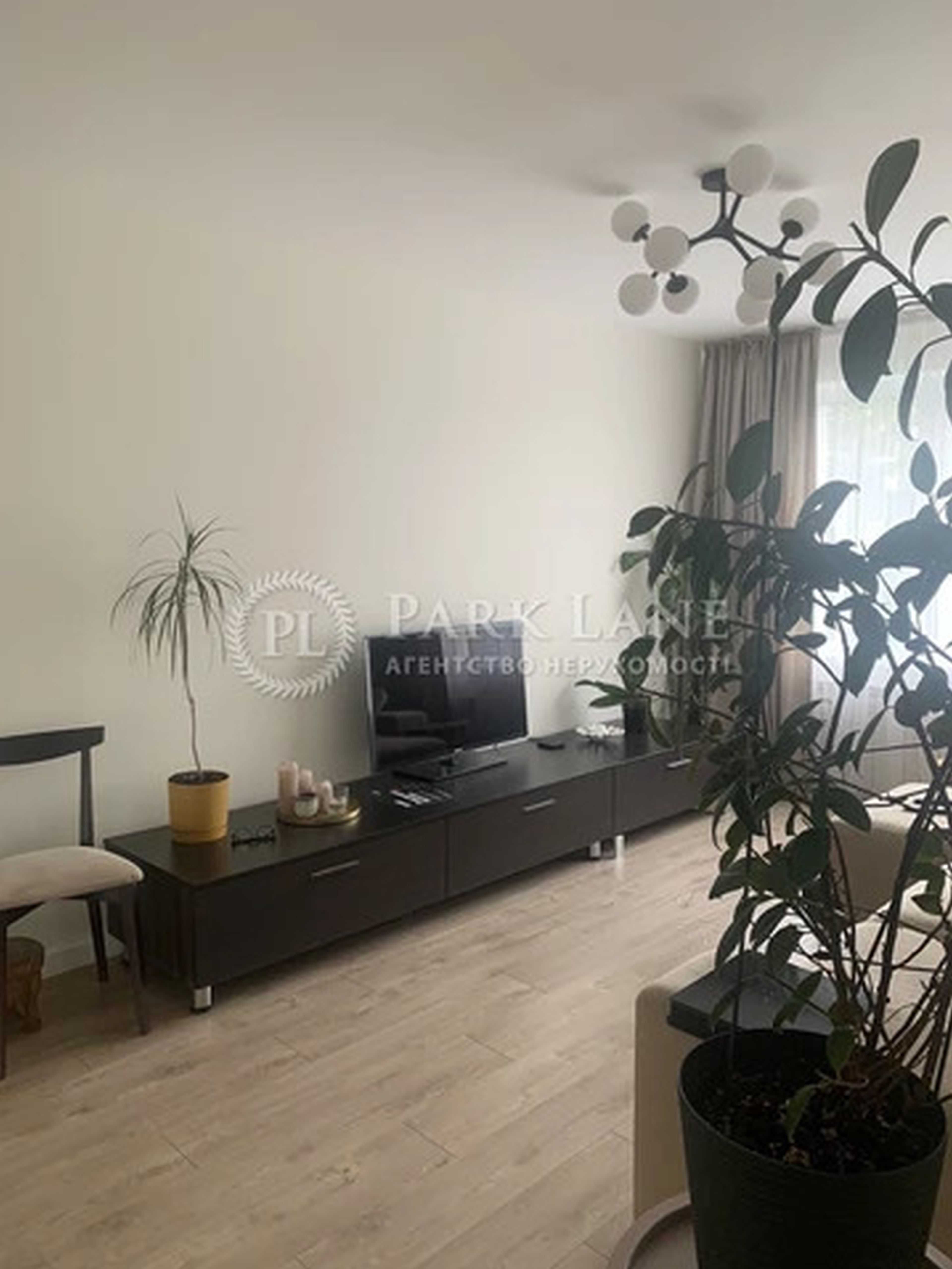 ТОП ОБОЛОНЬ Продам 3к квартиру с ремонтом Йорданская Лайоша Гавро 18а