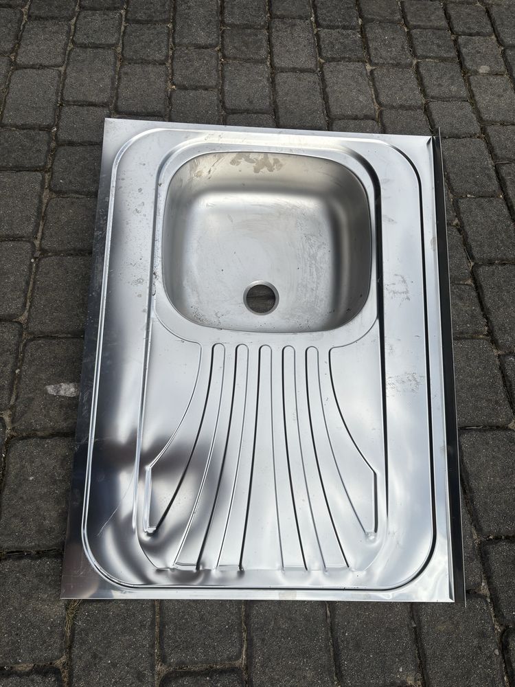 Zlewozmywak stalowy z ociekaczem – nowy