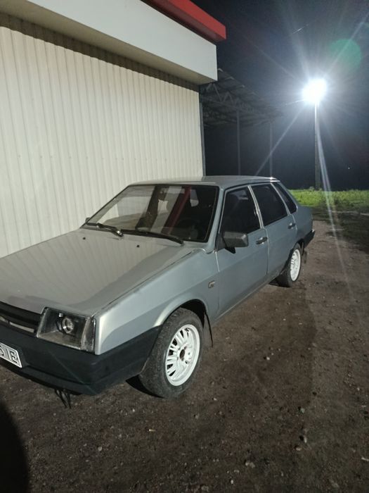 Продам ваз 21099