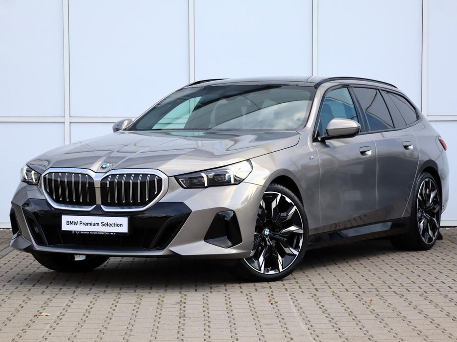 BMW Seria 5 520d Touring xDrive/Zawieszenie PRO/Wentylacja/Hak/Harman/Szklany Dach