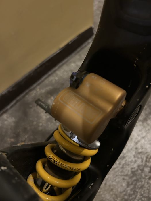 Damper ohlins ttx22M.2