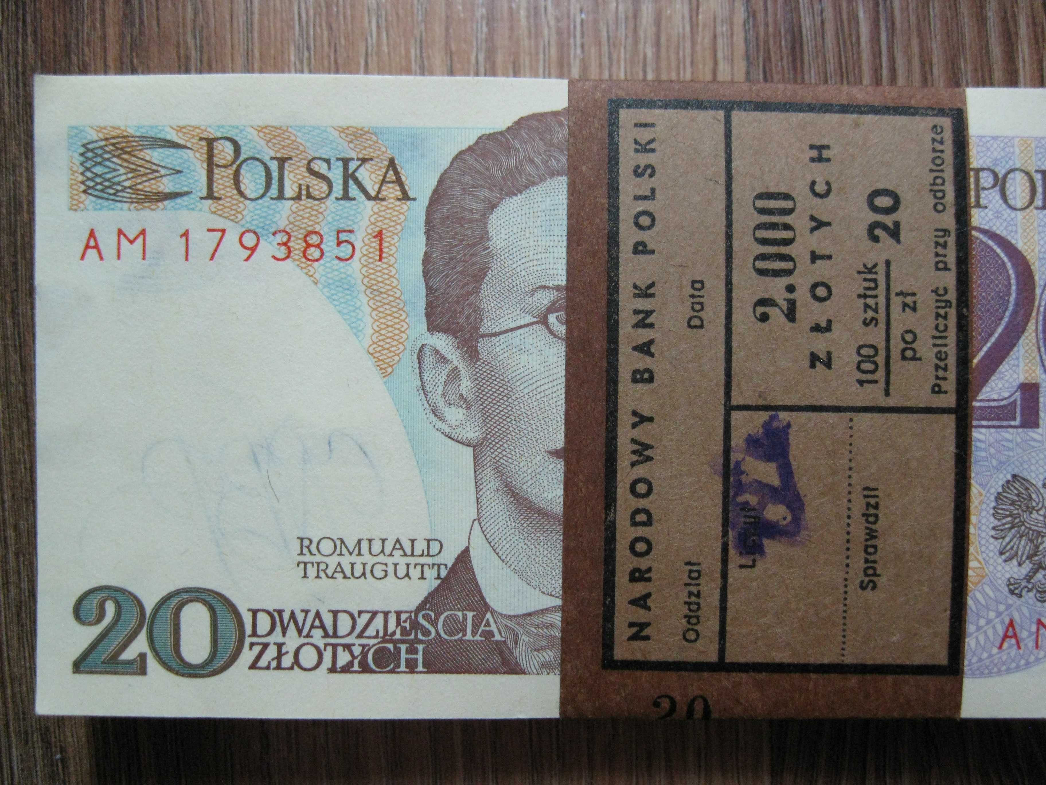 Paczka bankowa 20 złotych 1982 rok seria AM Traugutt