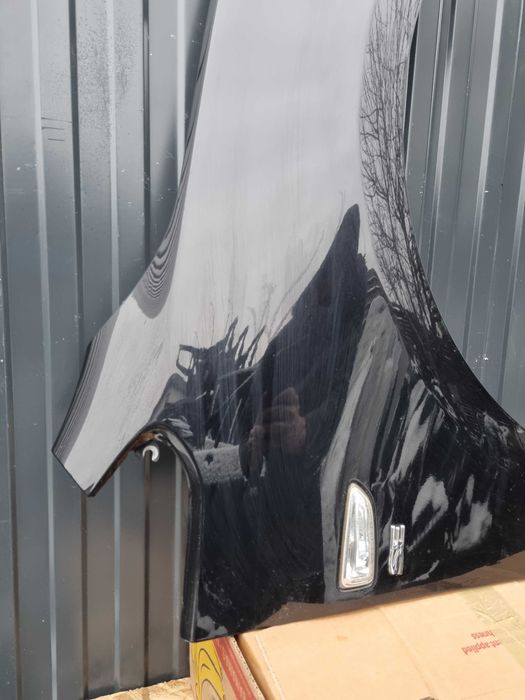 Opel Astra J Błotnik Prawy Przód Kolor Z20R