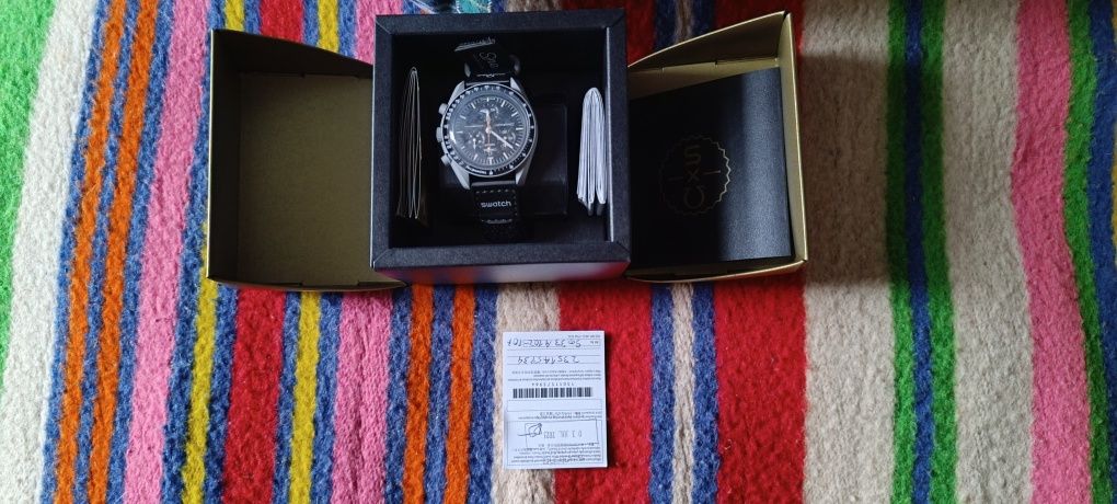 Swatch Moonwatch Moonshine Gold