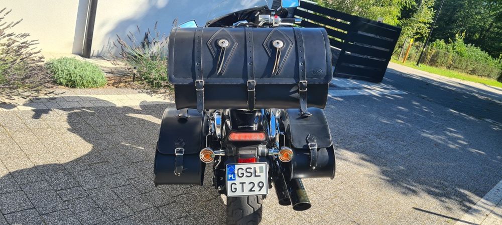 Suzuki INTRUDER VZ M800 pięknie ubrany