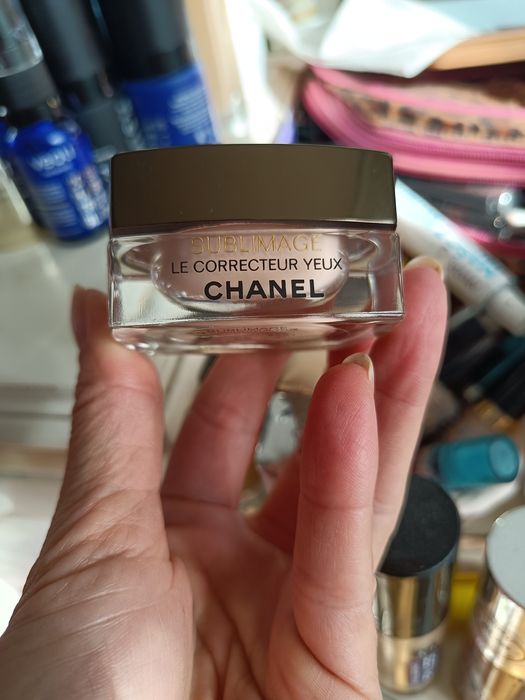 Korektor Chanel sublimage